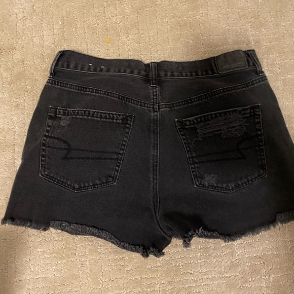 Denim shorts - Picture 2 of 2